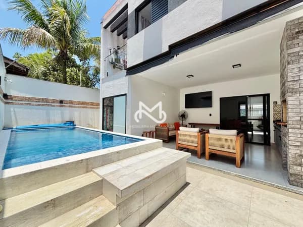 Casa à venda no Jardim Indaiá em Bertioga/SP