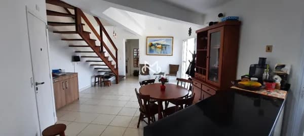 Apartamento a venda no Centro de Bertioga/SP