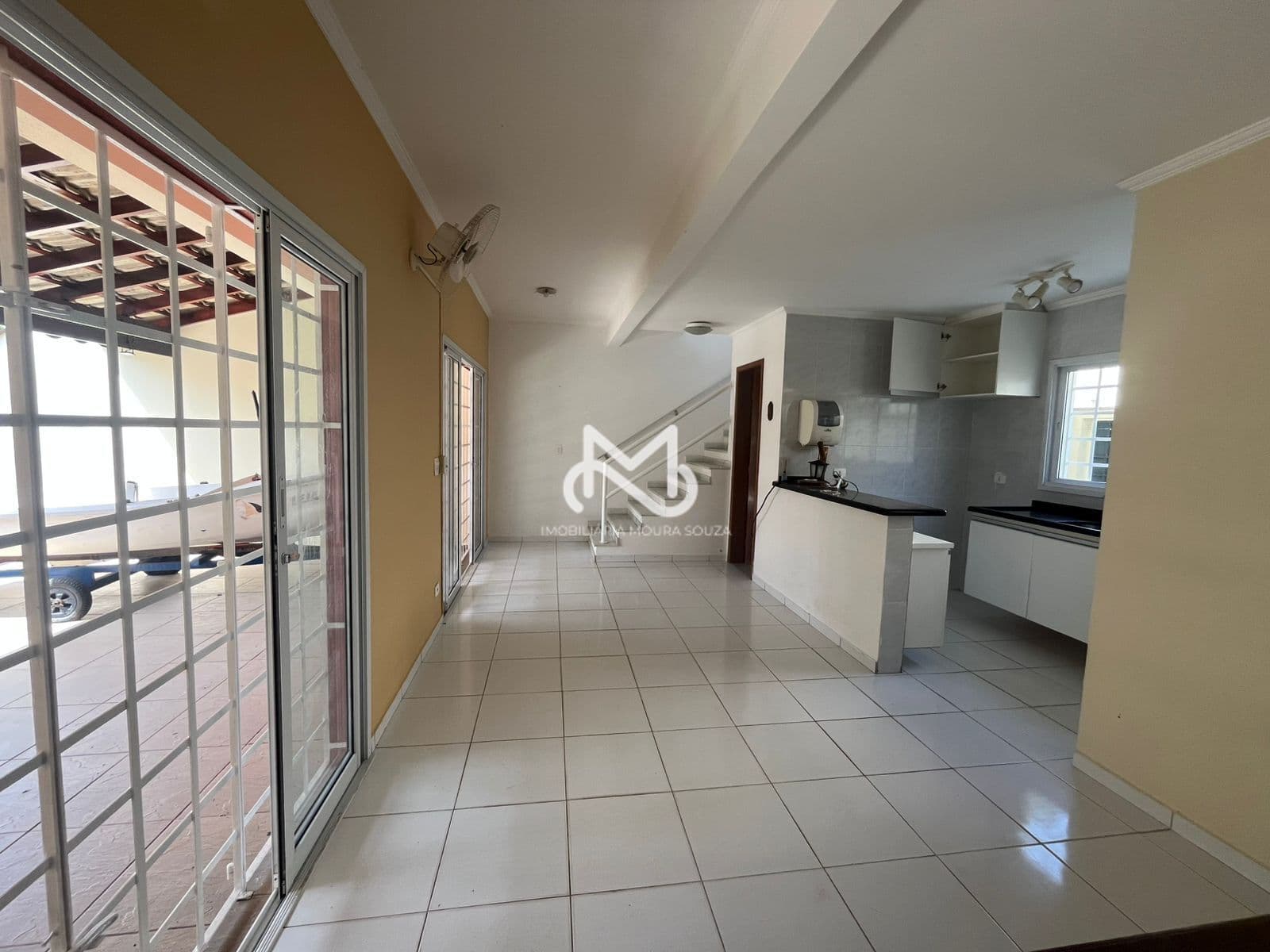 Casa a 200m da praia à venda no Jardim Indaiá em Bertioga/SP