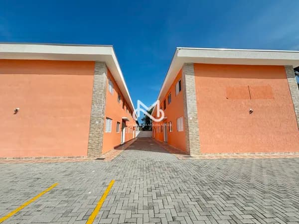 Casa em Villagio à venda em Indaiá, Bertioga/SP