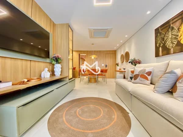 Apartamento de Alto Padrão a 250m da praia no Módulo 7 em Riviera de São Lourenço