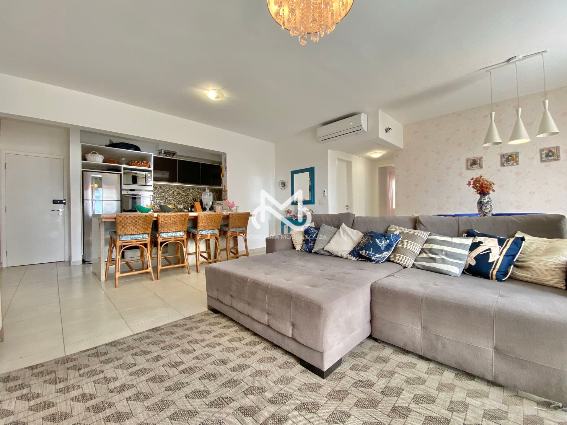 Apartamento Frente Mar no Centro em Bertioga/SP
