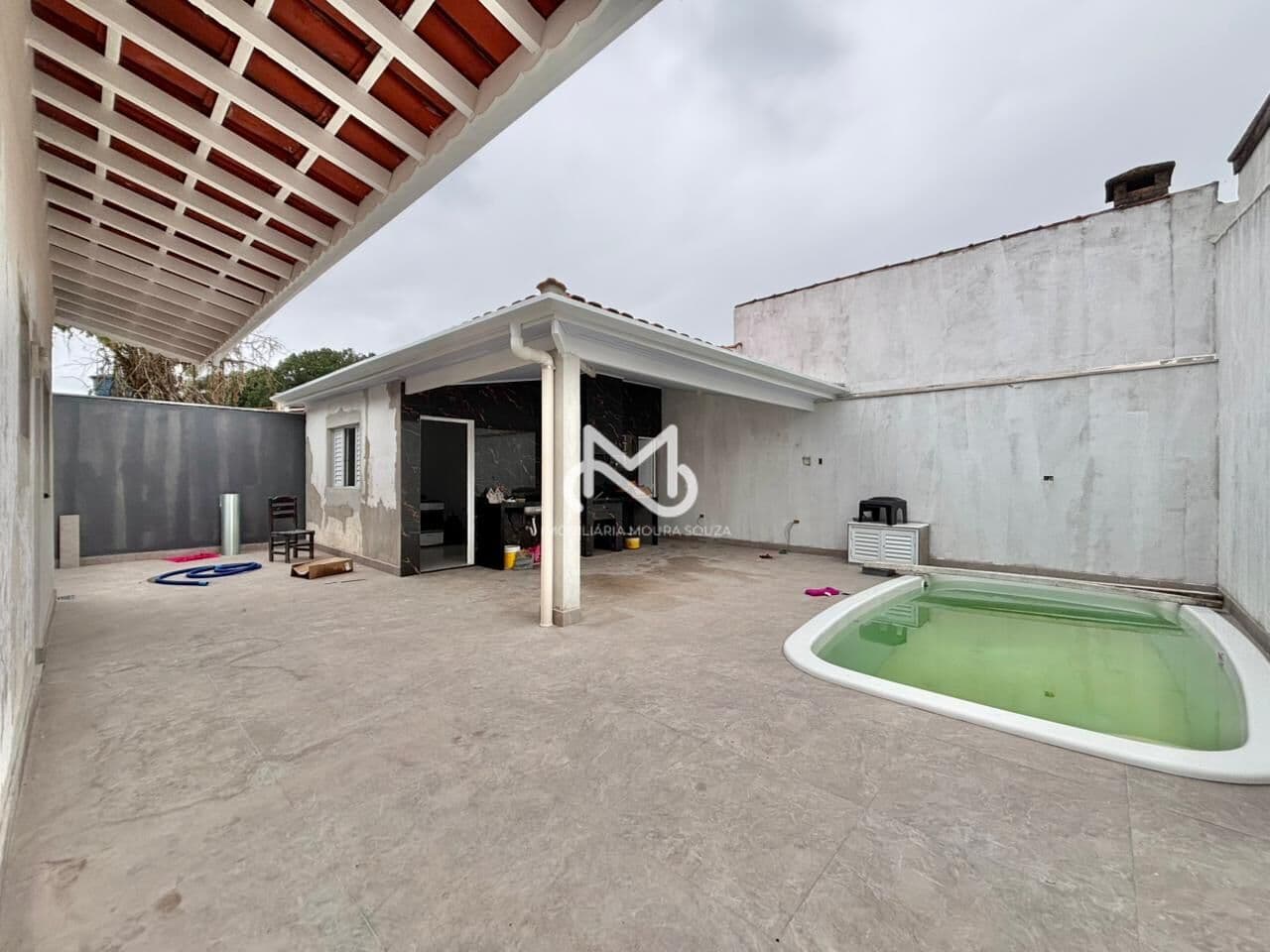 Casa a 350m da praia no Jardim Indaiá em Bertioga SP
