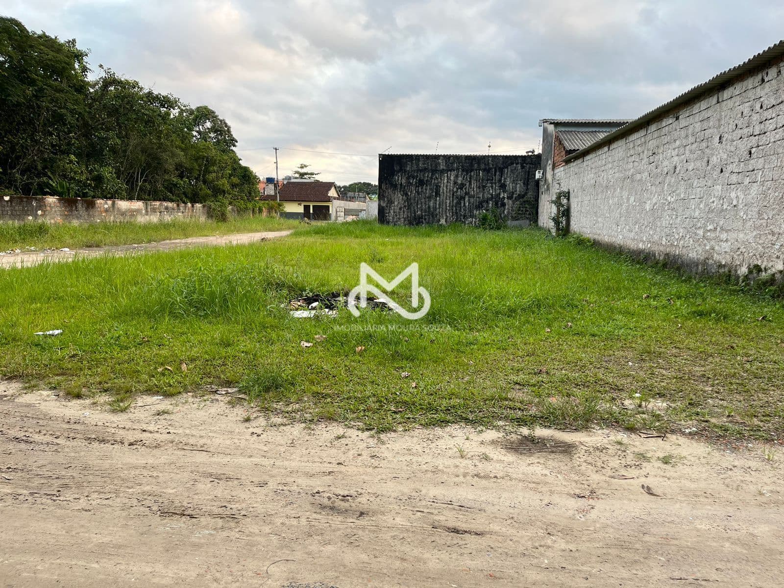 Terreno à venda no Jardim Vista Linda em Bertioga/SP