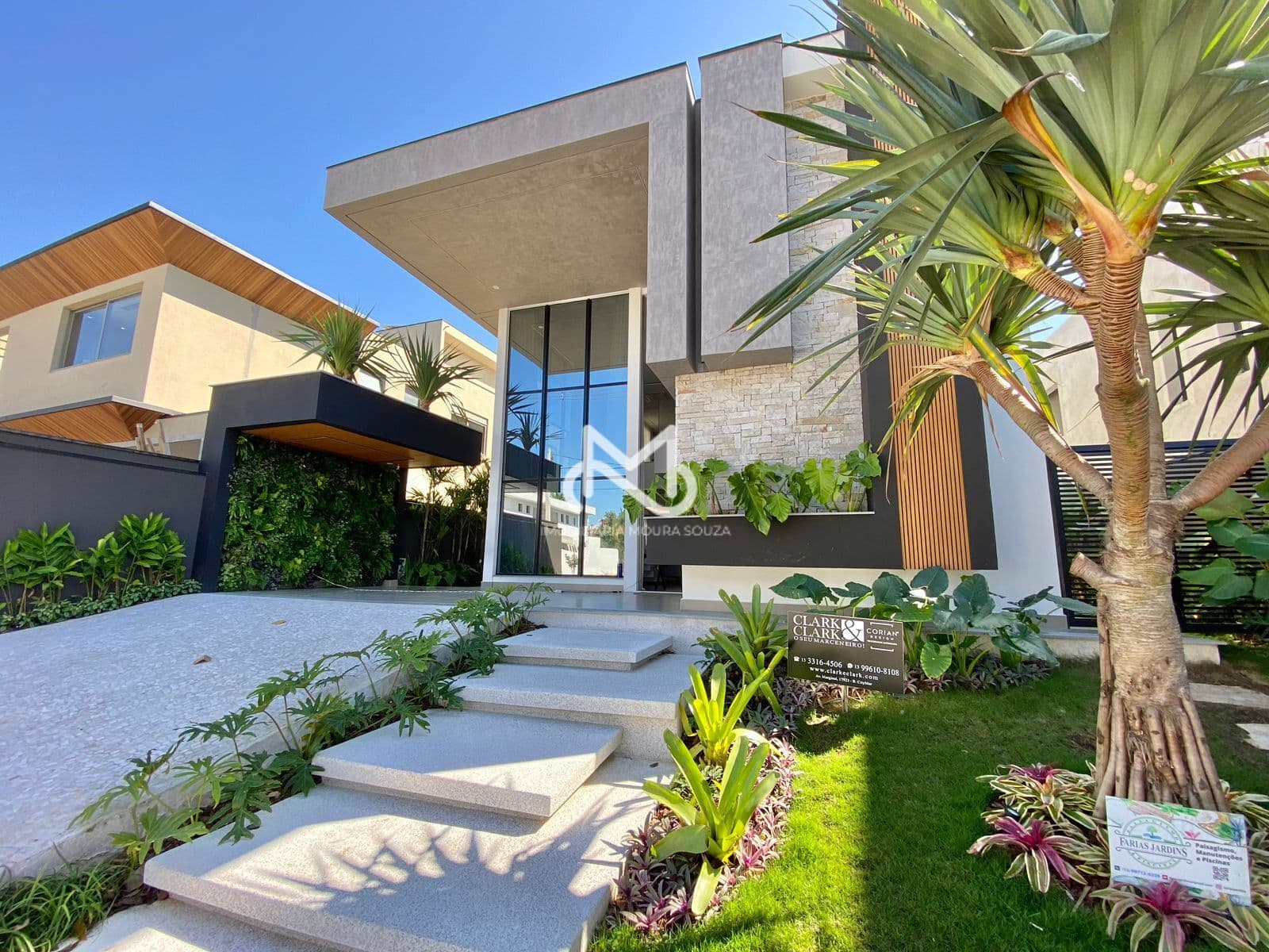 Casa Alto Padrão à venda no Módulo 11 da Riviera de São Lourenço