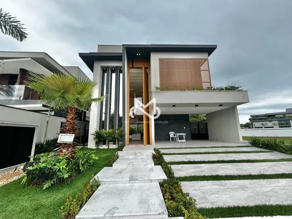 Casa de Alto Padrão no Módulo 11 da Riviera de São Lourenço.