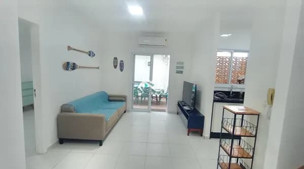 Casa à venda em villagio no Jardim Indaiá em Bertioga/SP