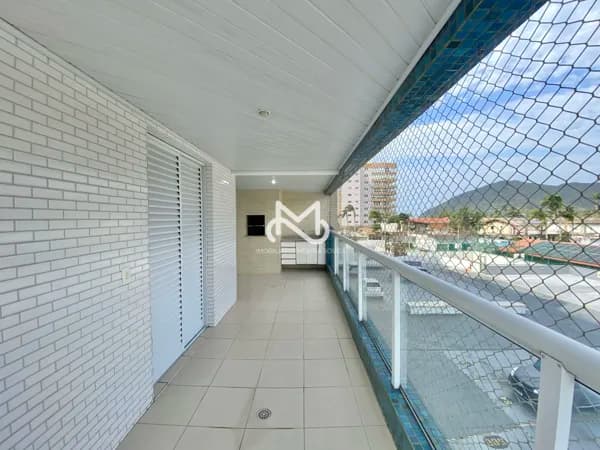 Apartamento a 150m da praia no Centro de Bertioga