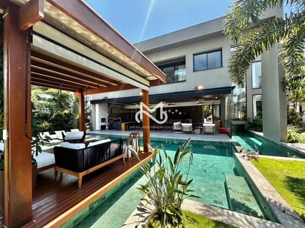 Casa Nova de Altíssimo Padrão – 855 m² de sofisticação, com 6 suítes, À Venda