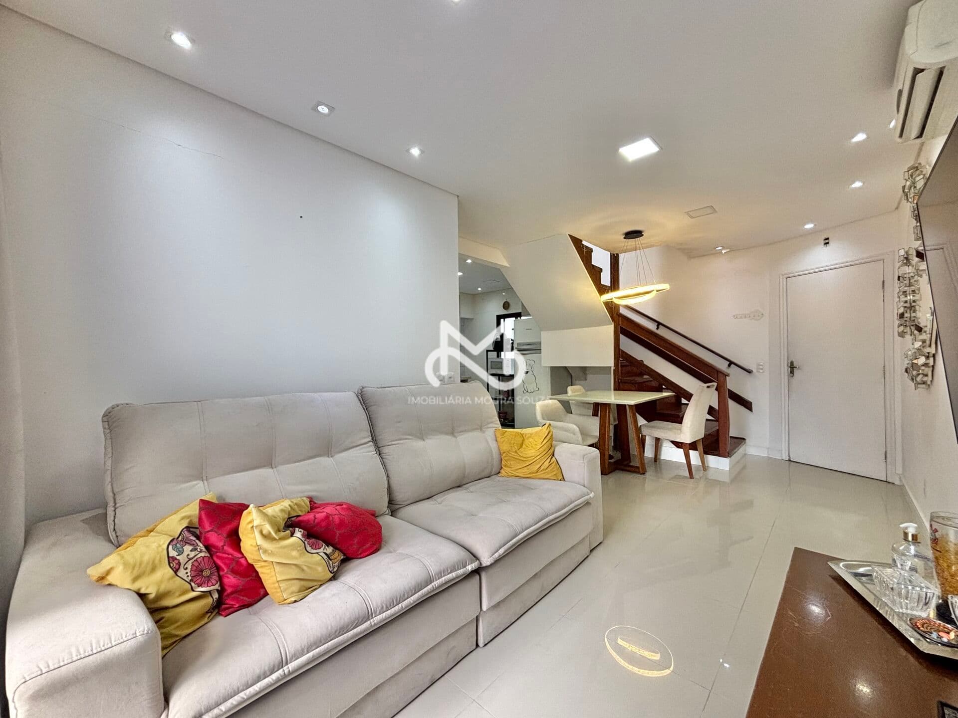 Apartamento frente mar no Centro de Bertioga