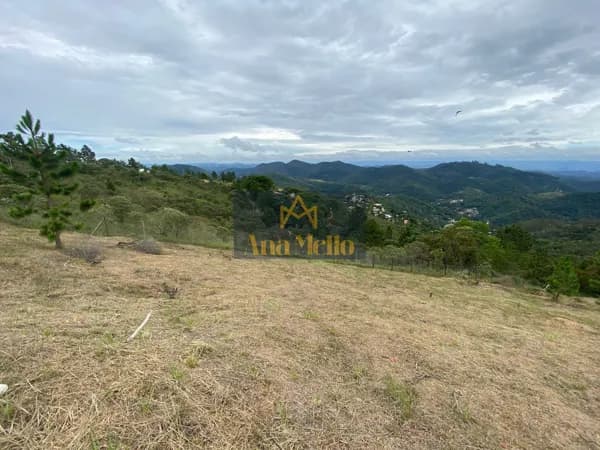 Terreno em Condomínio em Pedro do Rio, Petrópolis/RJ
