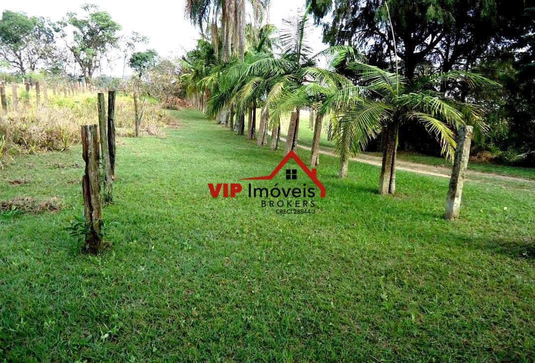 Excelente área de terreno com 80.000m² no Bairro dos Cafezais 1