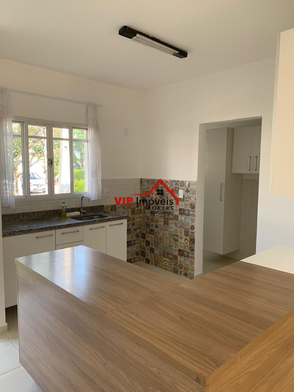 Casa em Condomínio para alugar no 111 m² 3 dormitórios no Residencial Thina Jundiaí SP