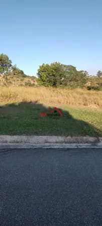 Lindo Terreno Plano no Condomínio Terras Caxambu com 1000m²