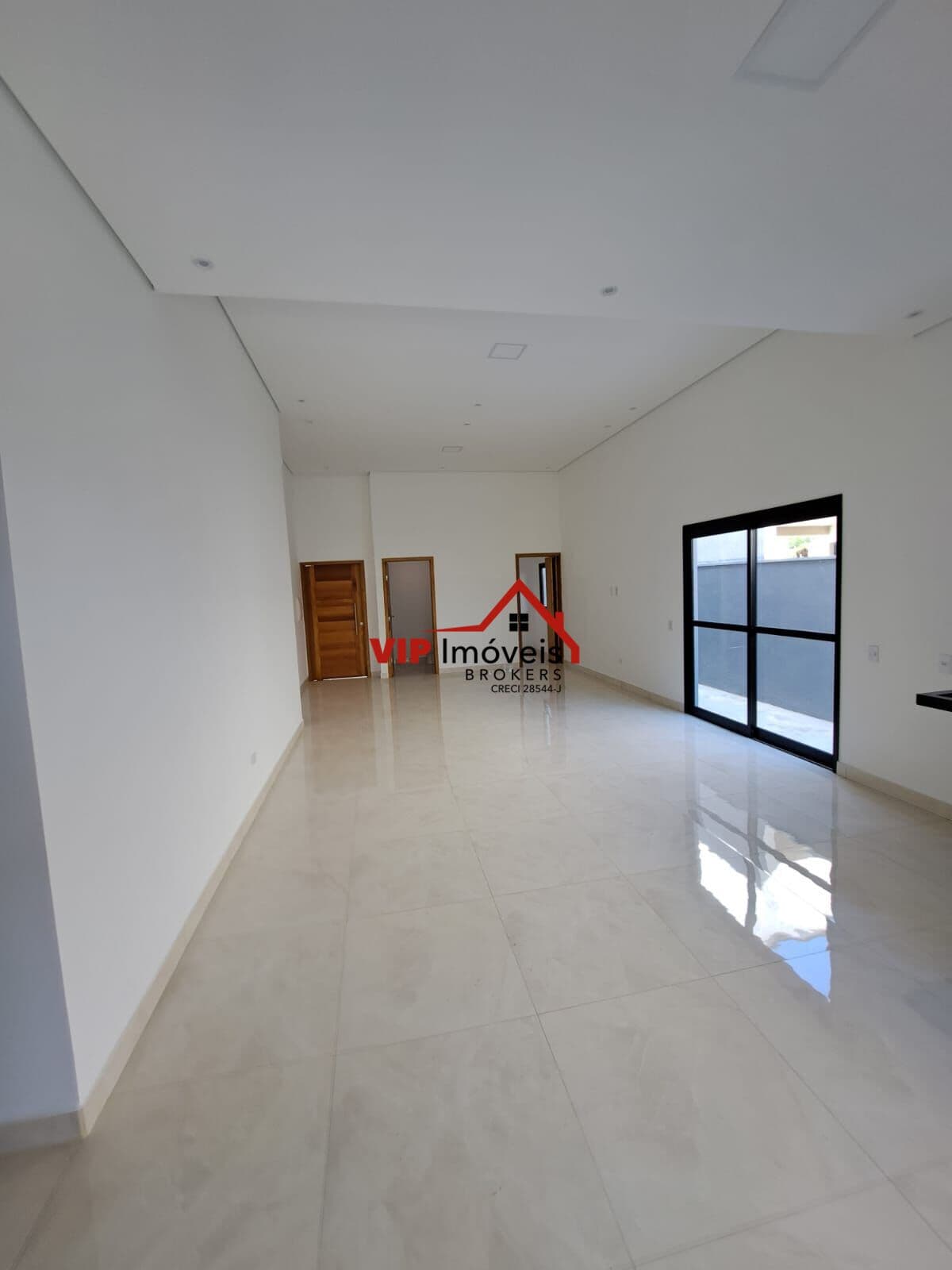 Casa á venda 135 m² com 3 dormitórios no Condomínio Gran Ville São Venâncio Itupeva SP