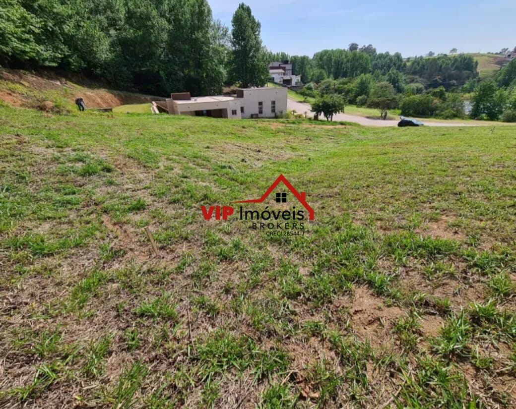 Lindo terreno com 1000m² no Condomínio Terras Caxambu
