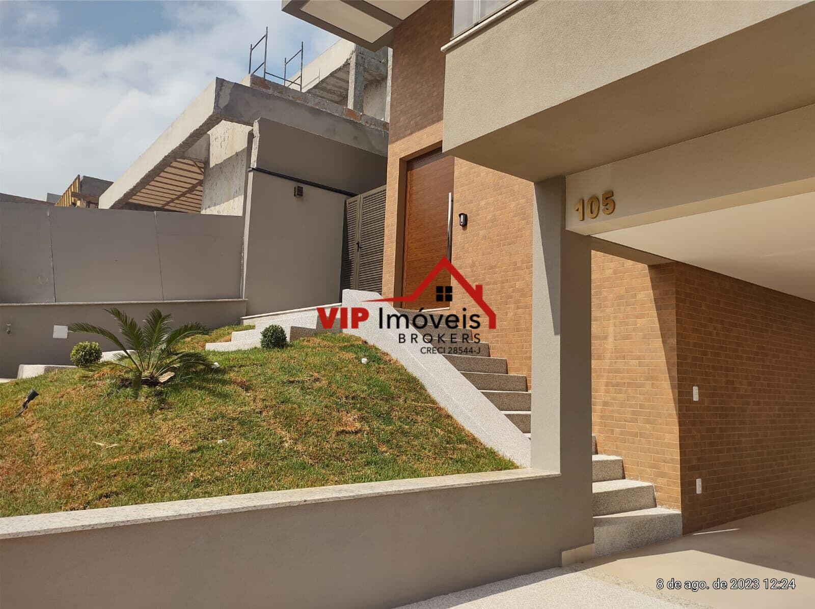 Linda casa Condomínio Brisas de Jundiai