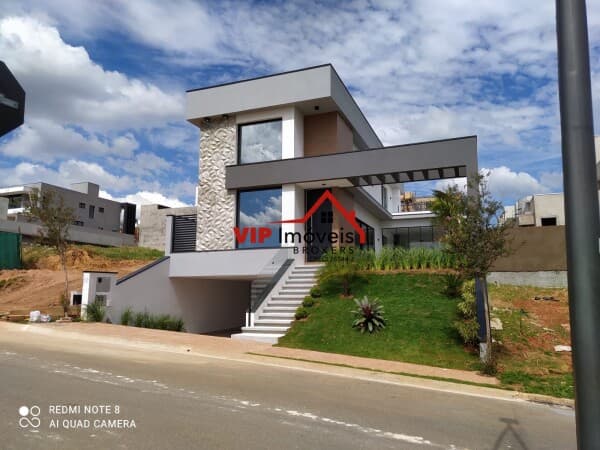 Casa pronta para morar 3 suites - Condomínio Brisas Jundiai