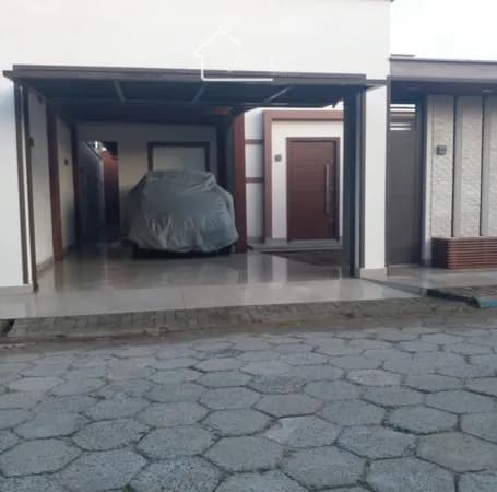 Casa no Portinho