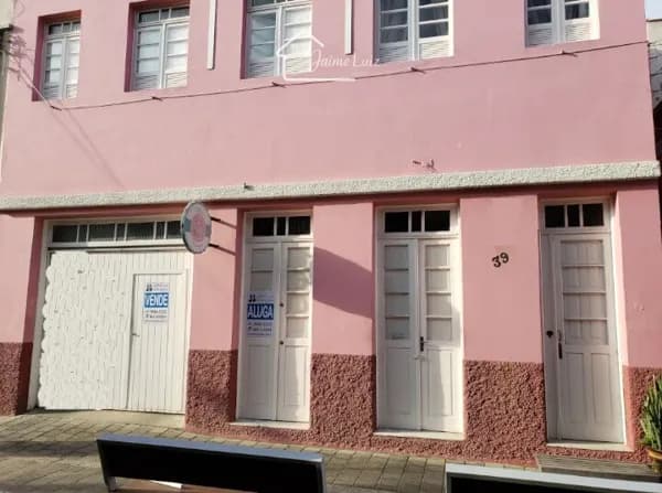 Prédio/Edifício Inteiro em Laguna - Centro