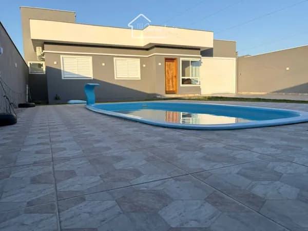 Casa Alto Padrão em Portinho, Laguna/SC