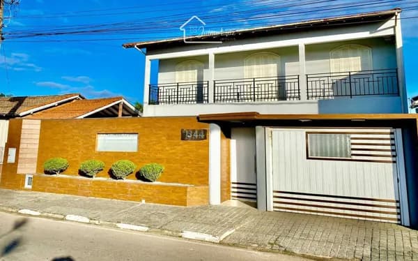 Casa Alto Padrão em Centro, Capivari de Baixo/SC