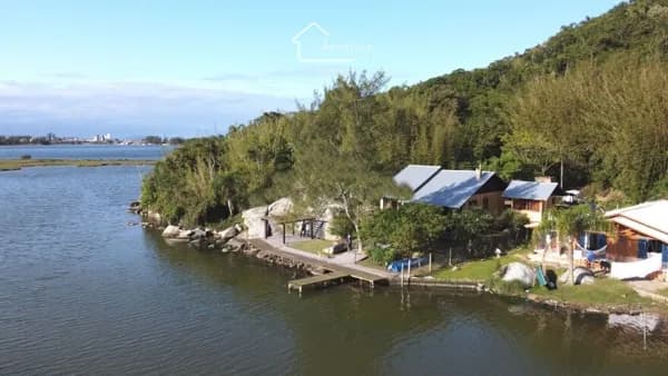 Casa em Passagem da Barra, Laguna/SC