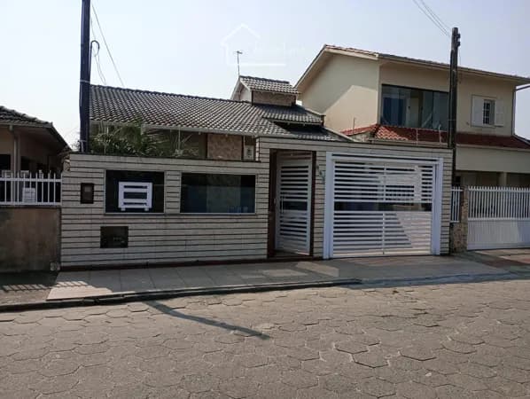 Casa Alvenaria em Cabeçuda, Laguna/SC