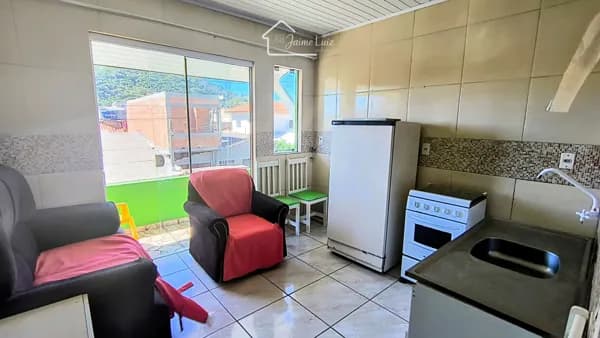 Kitnet/Conjugado em Laguna - Vila Vitória