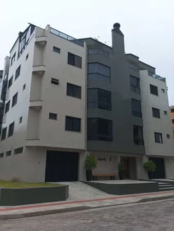 Apartamento Cobertura em Mar Grosso, Laguna/SC