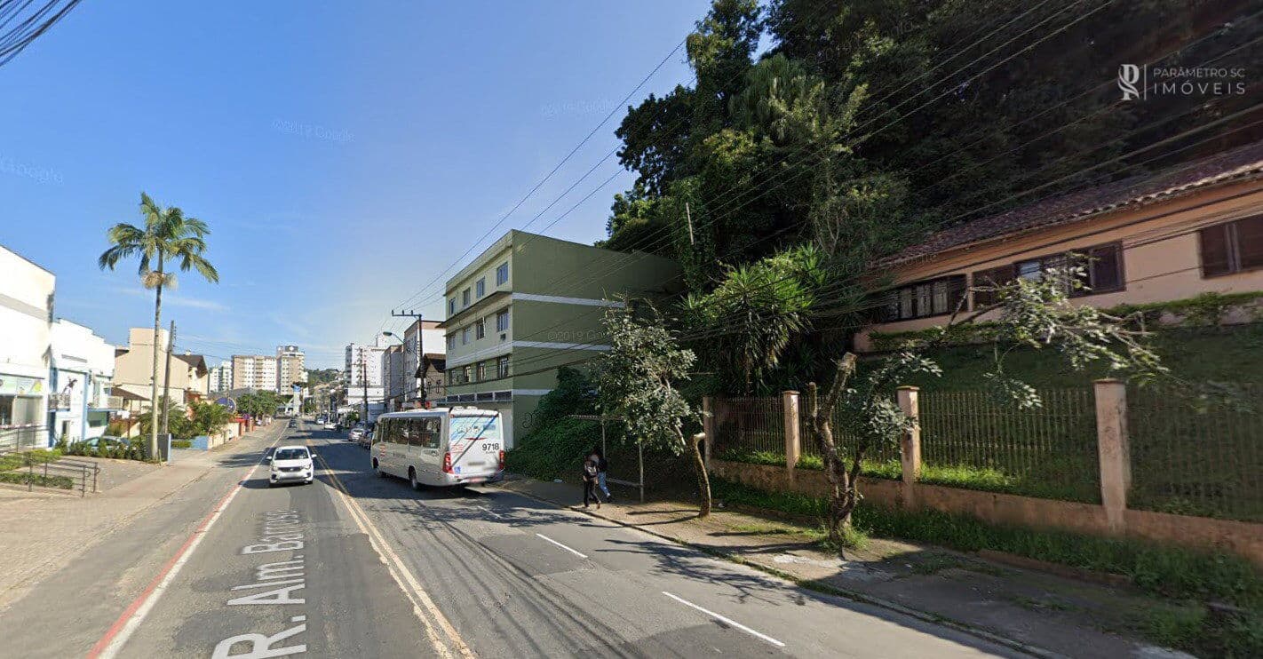 Terreno na Rua Almirante Barroso - Vila Nova