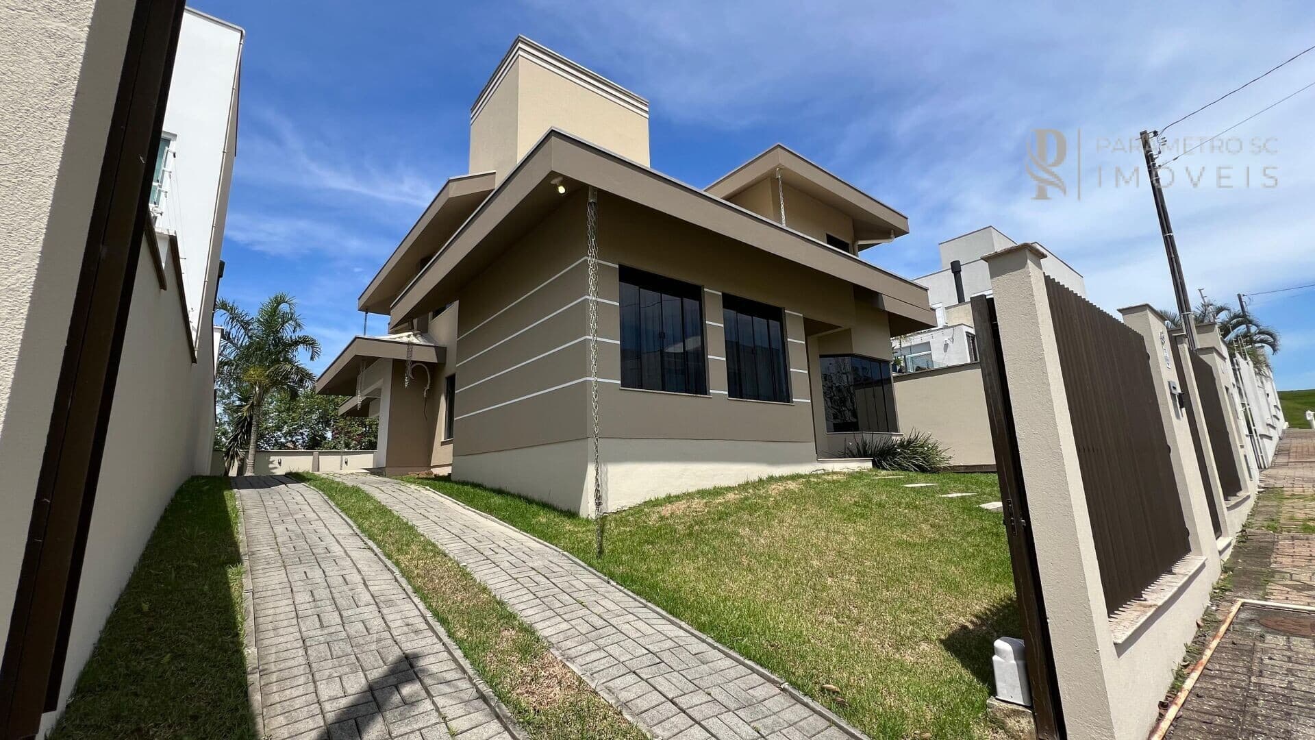 Casa de Alto Padrão no Bairro Tapajós, em Indaial/SC