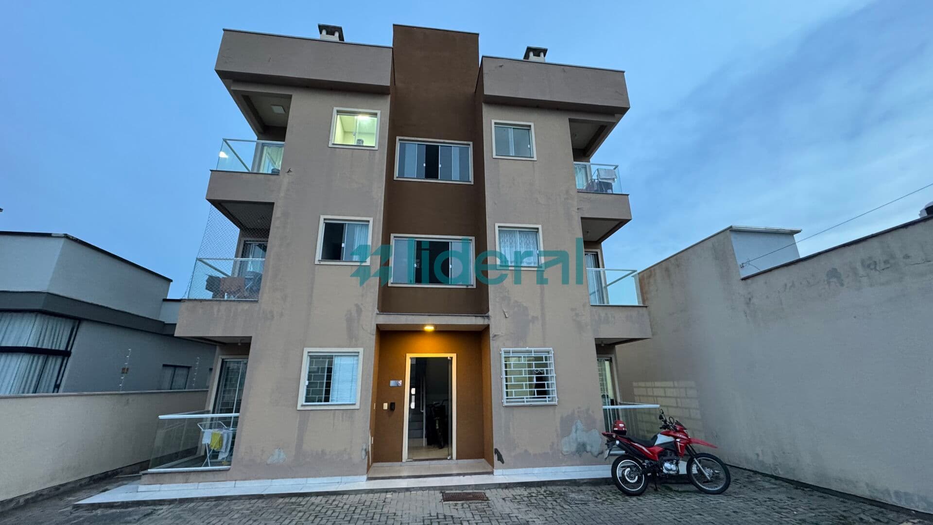 Apartamento a venda em Tijucas/SC