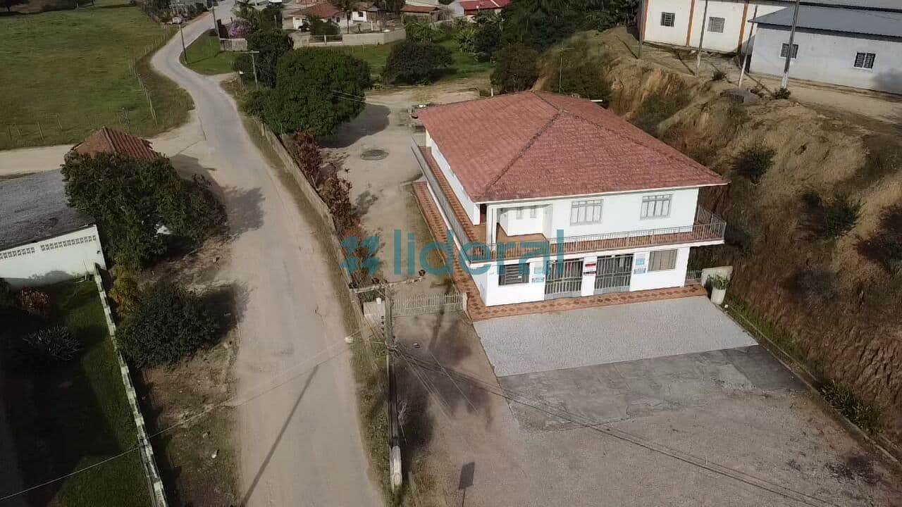 Casa / Sala Comercial à venda em Tijucas/SC