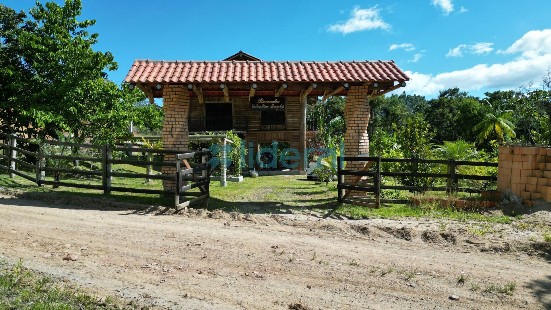 Fazenda/Sítios/Chácaras em Canelinha - Moura