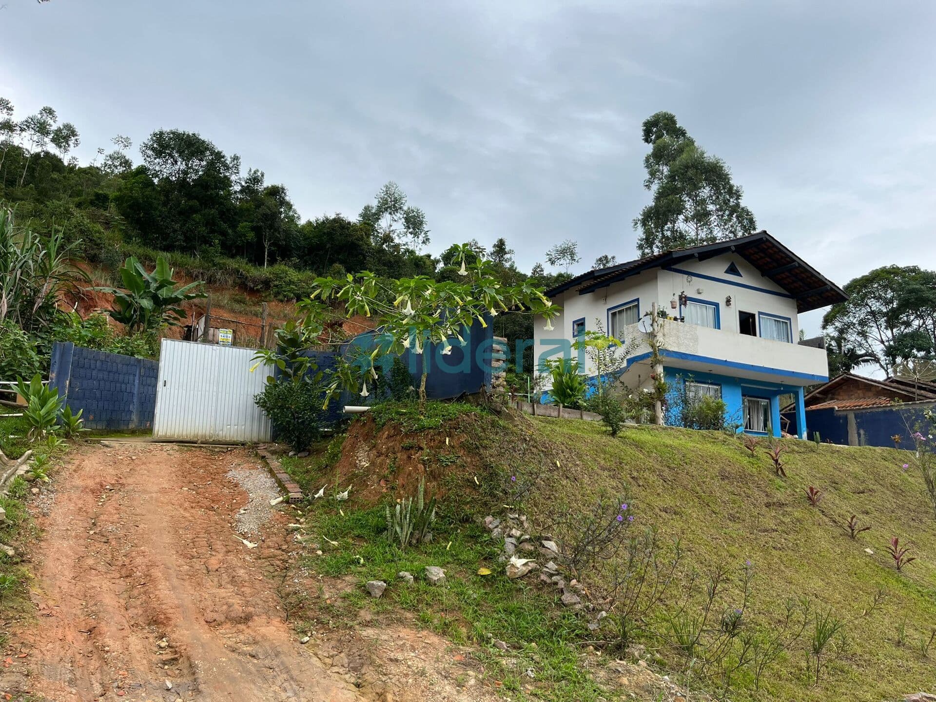 Casa em Canelinha - Moura