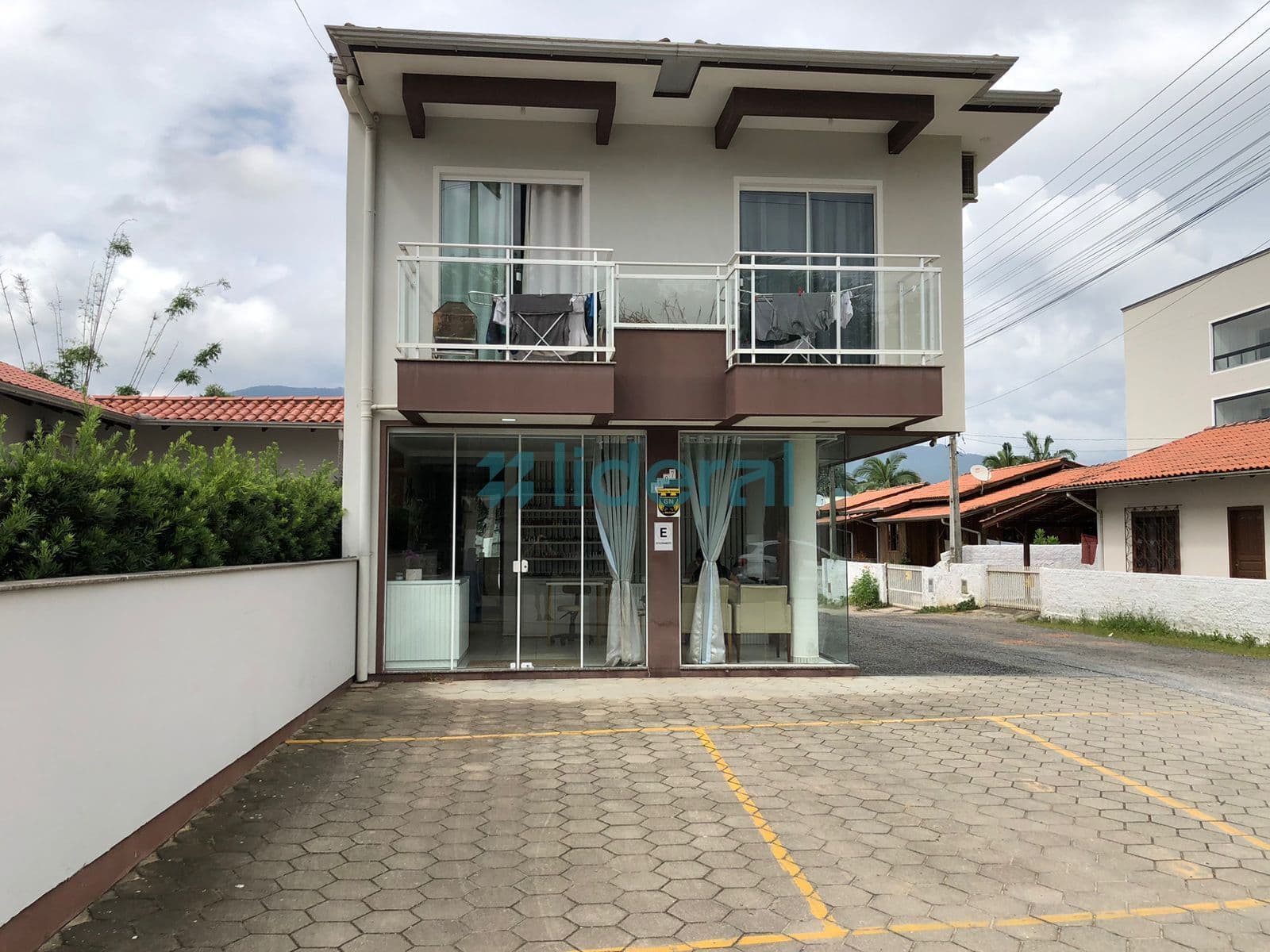 Apartamento e Sala comercial - Centro - Canelinha/SC