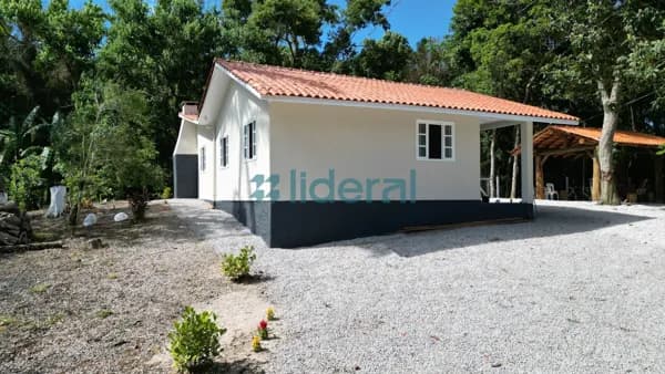 Fazenda/Sítios/Chácaras em Tijucas - Itinga
