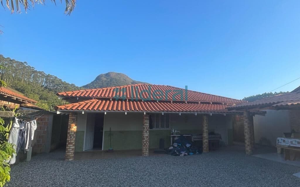 Casa Padrão Usada - em Canelinha