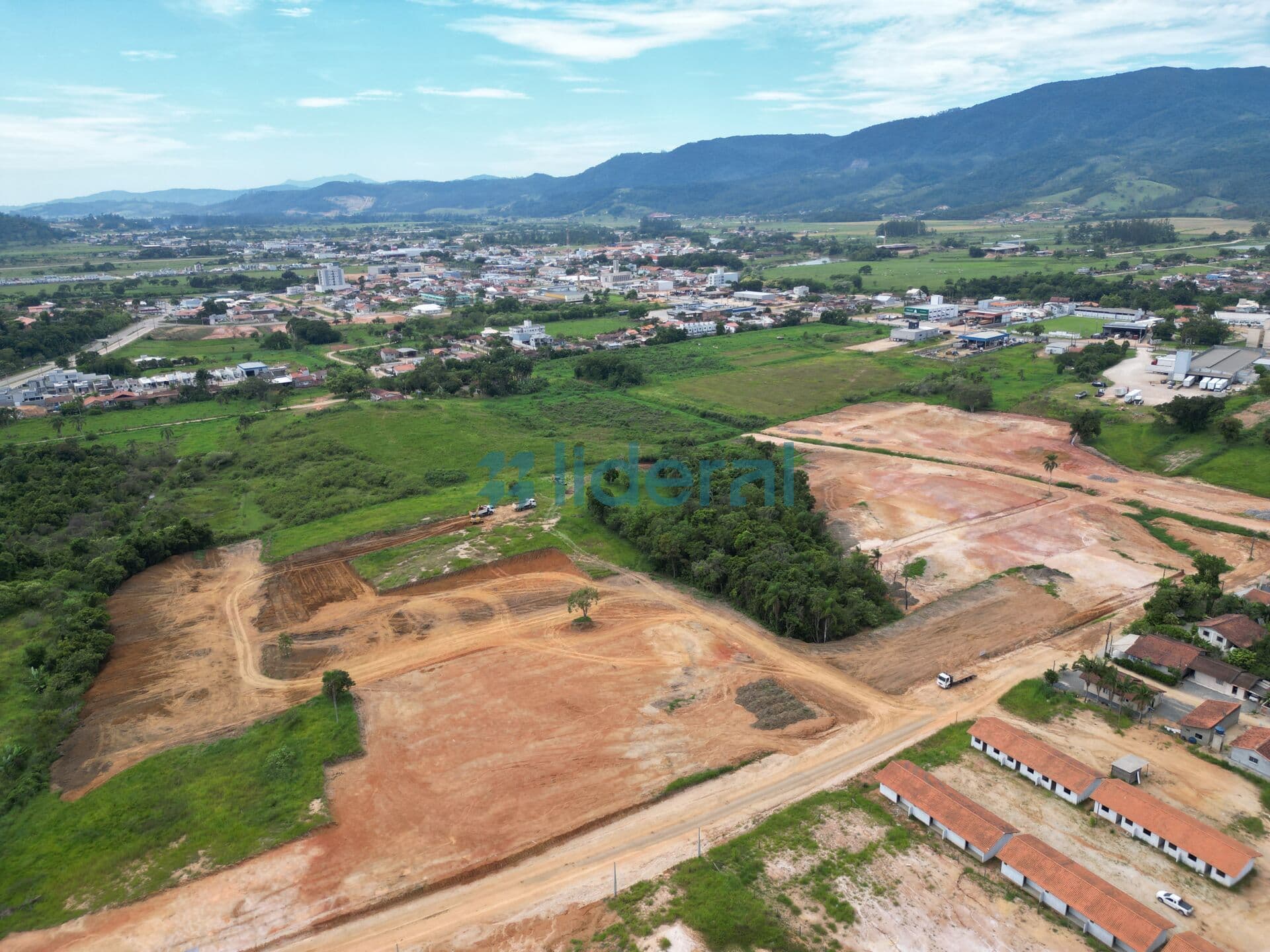 Lote/Terreno em Canelinha - Centro