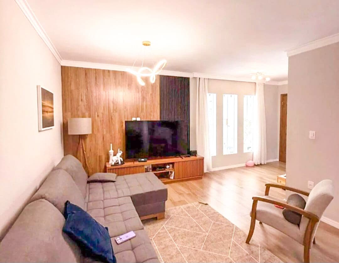 ⭐ Casa Térrea com 3 Dormitórios em SBC!