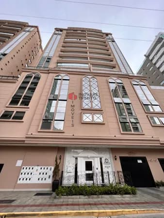 Apartamento em Itapema - Meia Praia