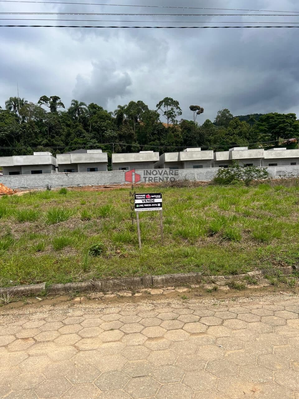 Lote/Terreno em Nova Trento - Trinta Reis