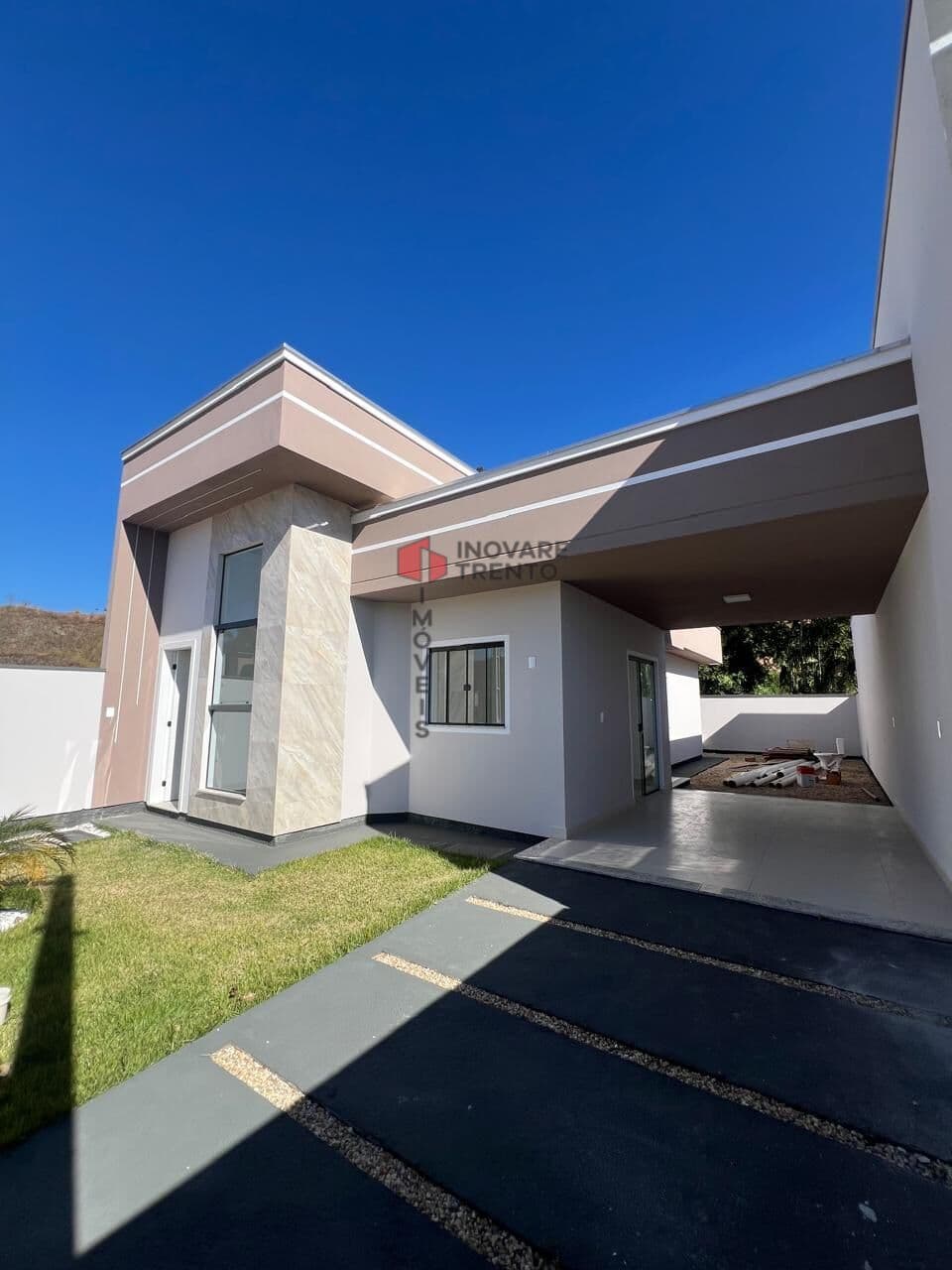 Casa em Nova Trento - Trinta Reis