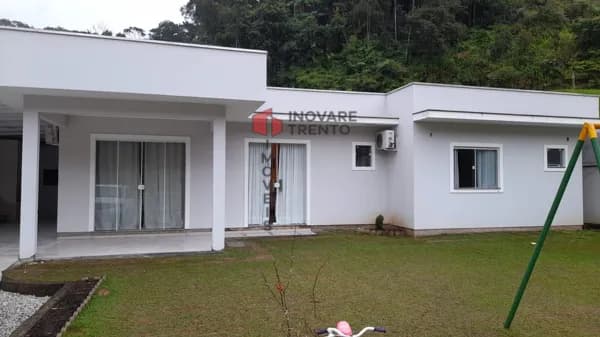 Casa em Nova Trento - Espraiado