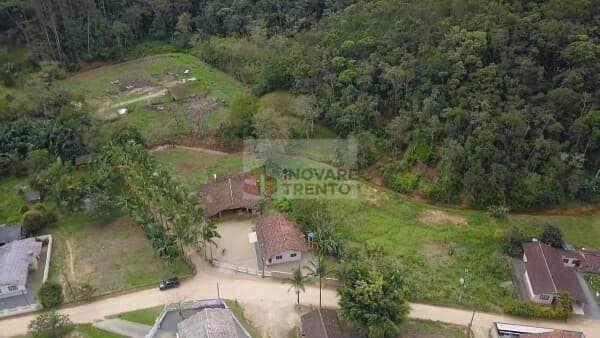 Fazenda/Sítios/Chácaras em São João Batista - Fernandes