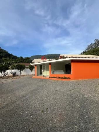 Casa em Nova Trento - Espraiado