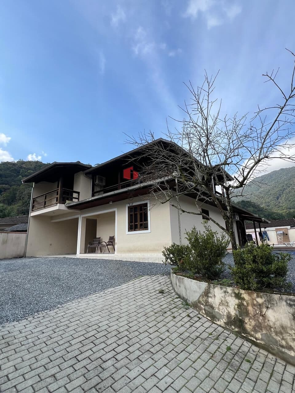 Casa em Nova Trento - Espraiado