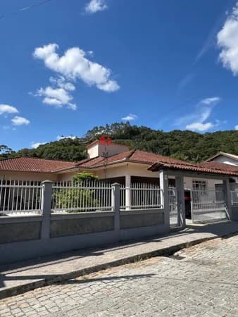 Casa em Nova Trento - Cascata