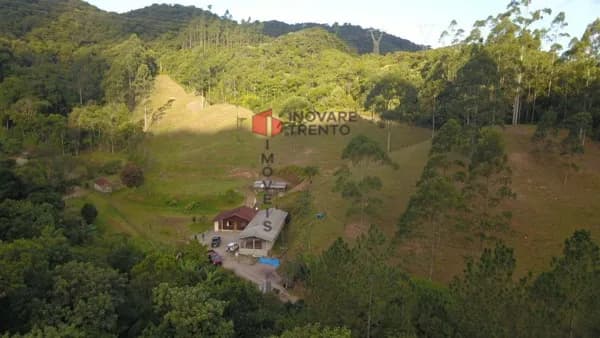 Fazenda/Sítios/Chácaras em Nova Trento - Centro